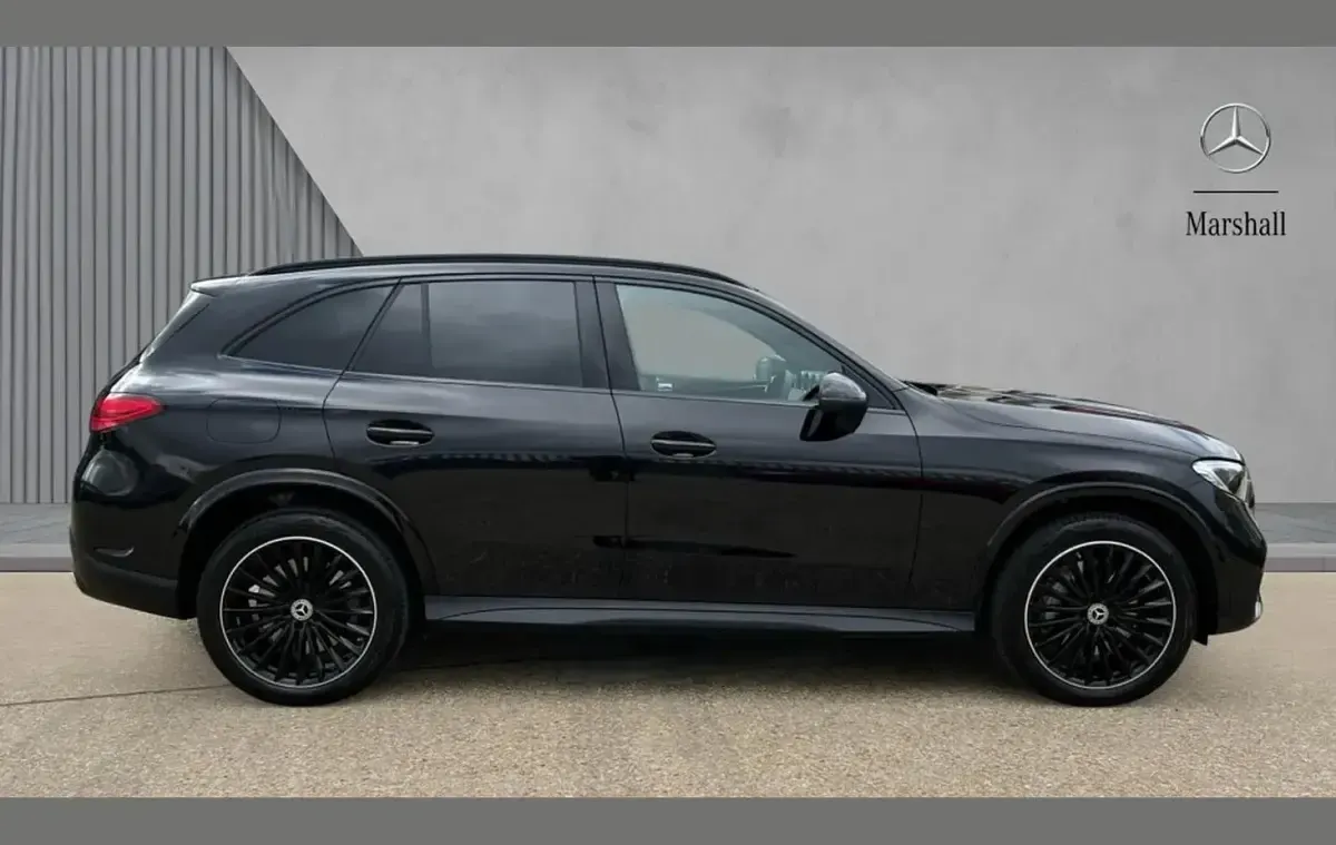 Used Mercedes GLC300 Urban 308 HP (226 kW) 2025 Black SUV