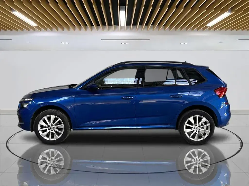 Used Skoda Kamiq SE Drive 95 HP (69 kW) 2023 Blue SUV