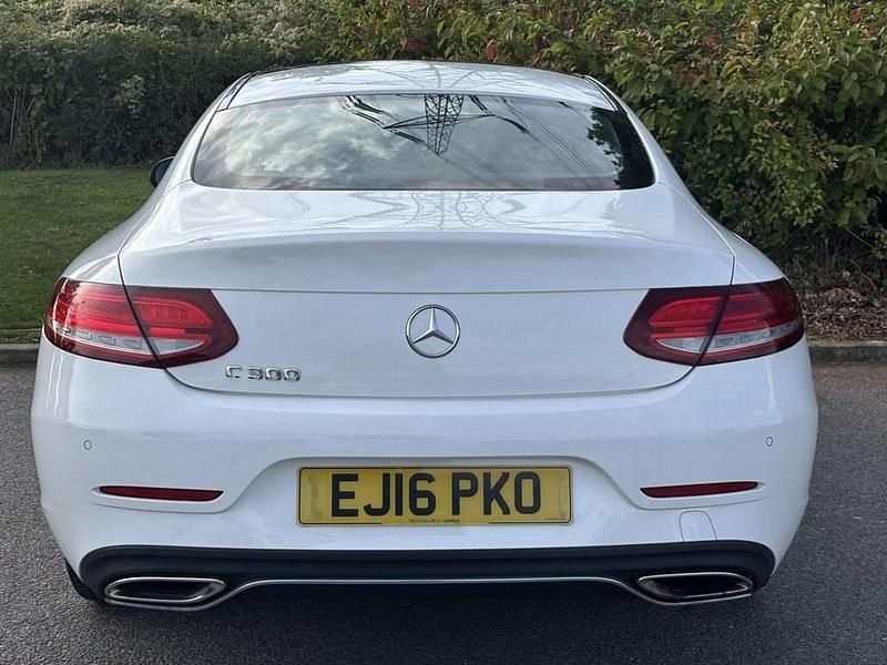 Used Mercedes C300 Premium 245 HP (180 kW) 2016 White Coupe