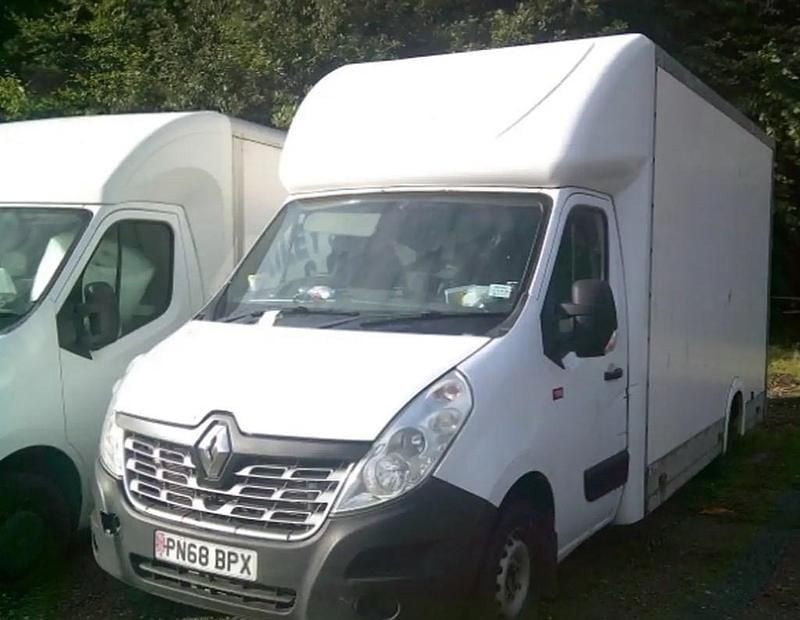 White Used 2018 Renault Master Business Van | £7,999 - Image 1/4