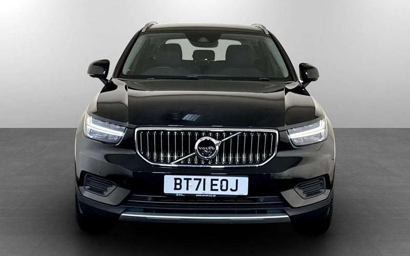 Used Volvo XC40 Inscription 211 HP (155 kW) 2021 Black SUV