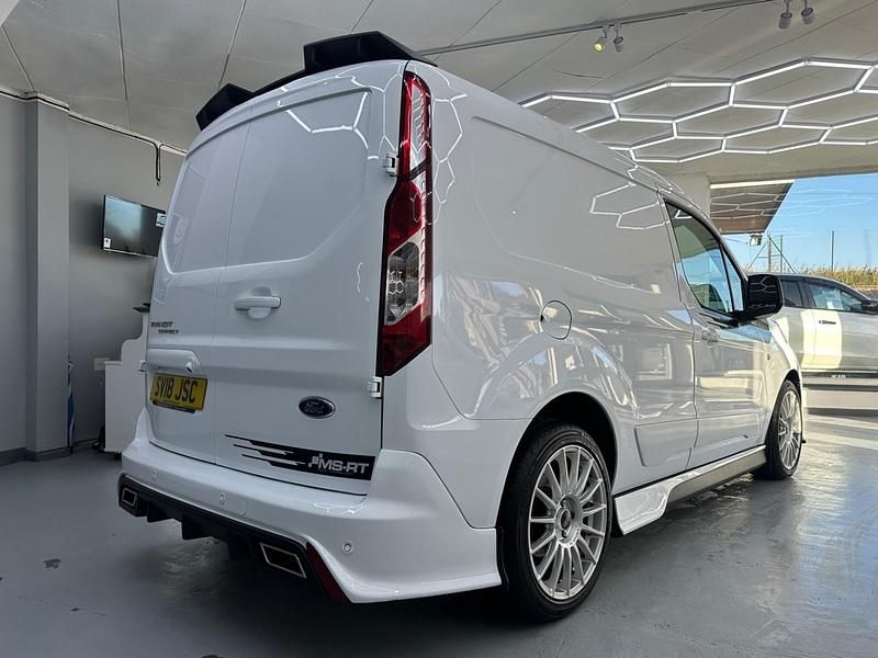 Used Ford Transit Connect Limited 120 HP (88 kW) 2018 White MPV