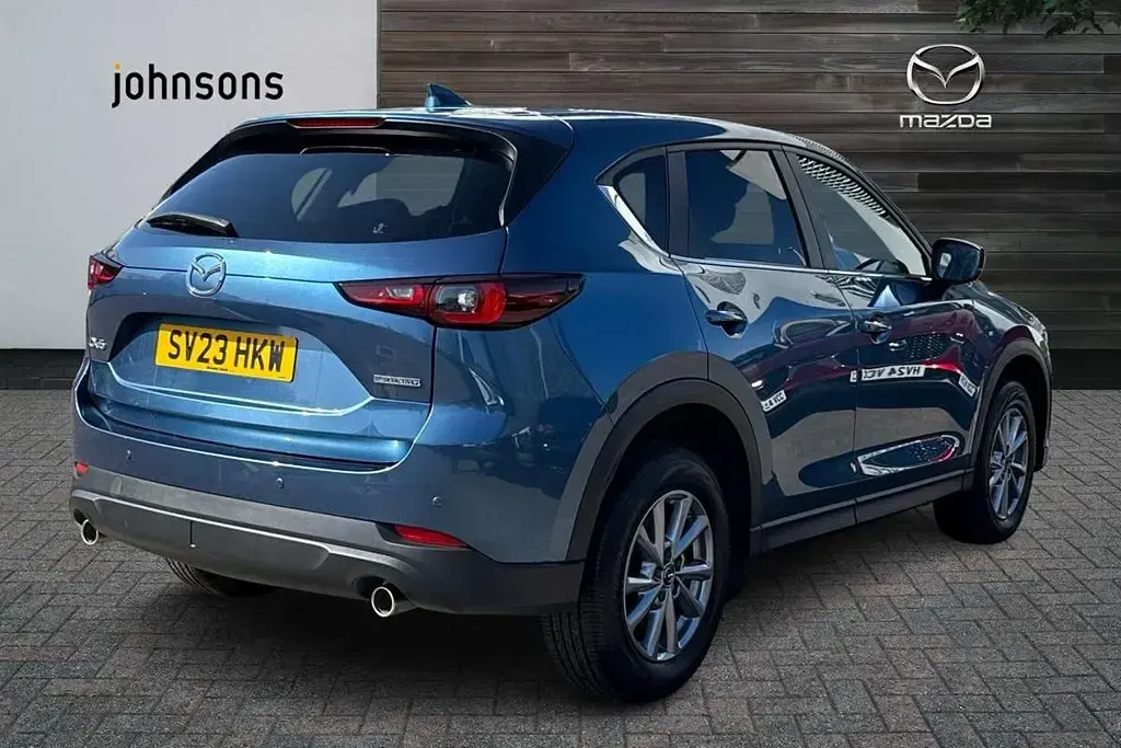 Usado Mazda CX-5 Center-Line 165 HP (121 kW) 2023 Azul SUV