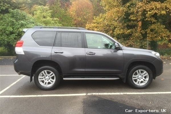 Used Toyota Land Cruiser 190 HP (139 kW) 2013 SUV