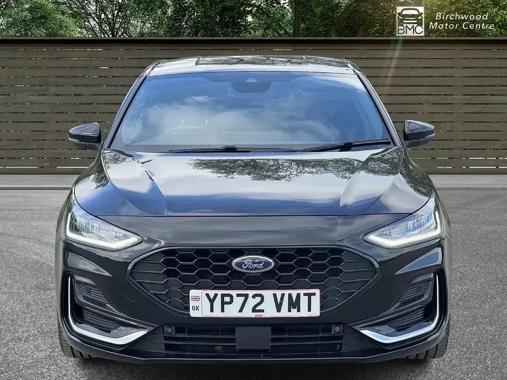 Used Ford Focus ST-Line 120 HP (88 kW) 2022 Black Hatchback