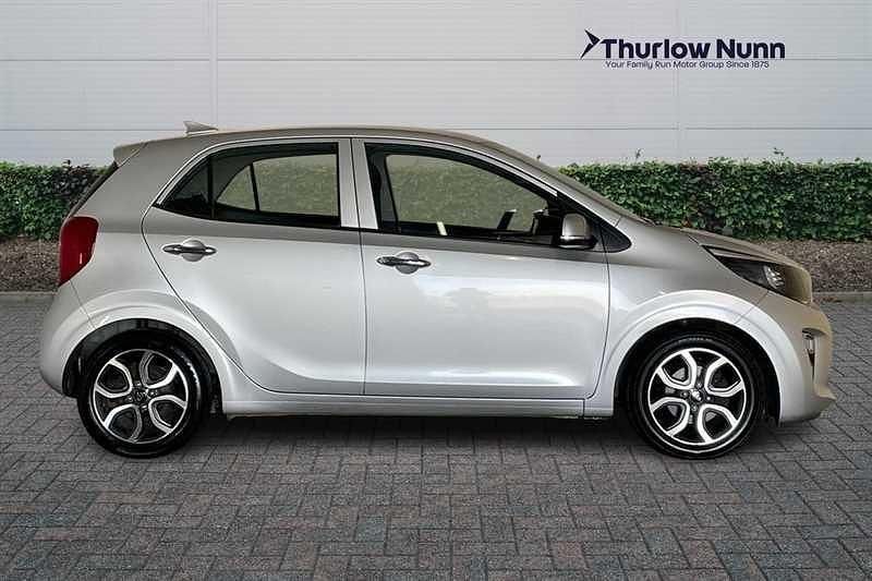 Used Kia Picanto 83 HP (61 kW) 2017 Silver Hatchback