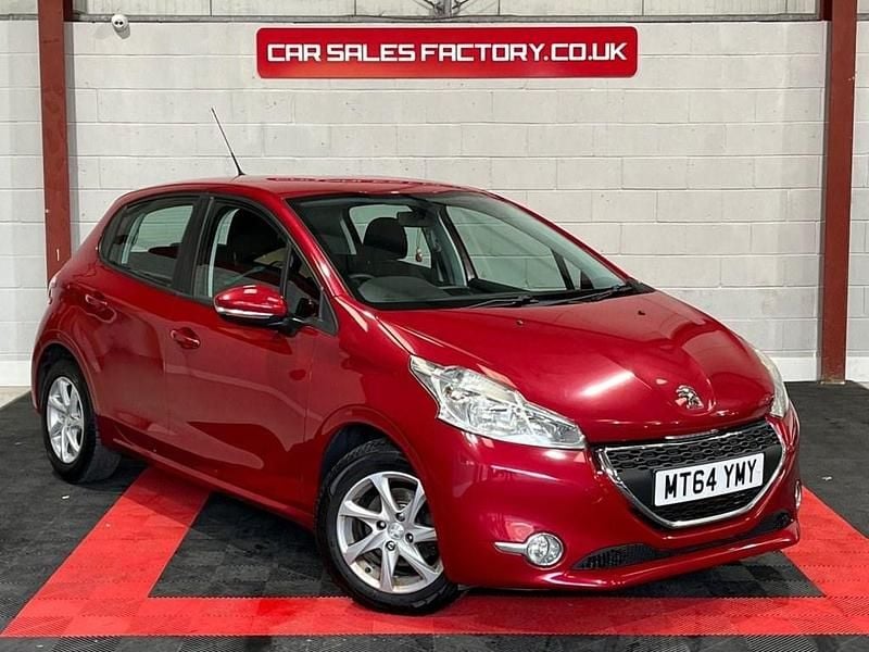 Red Used 2015 Peugeot 208 Active Hatchback | £3,795 (Good price) - Image 1/4