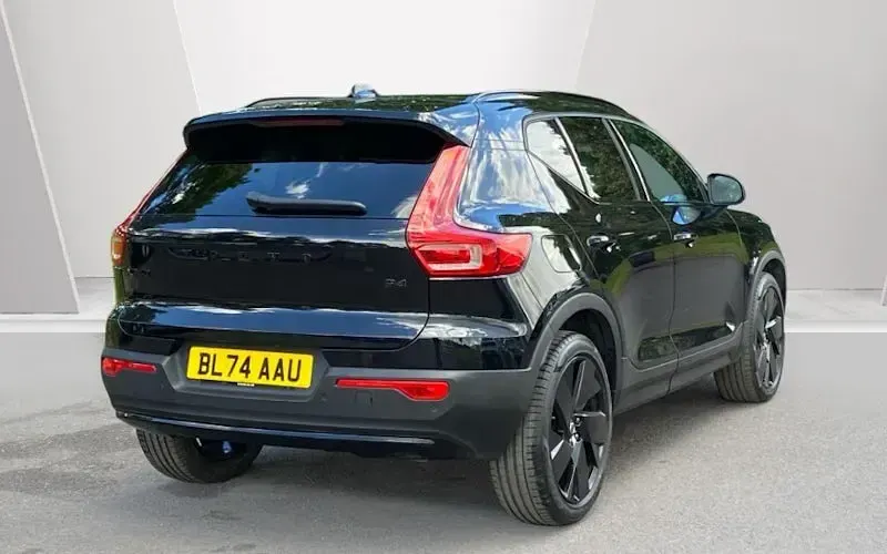 Usado Volvo XC40 Plus 197 CV (144 kW) 2026 SUV