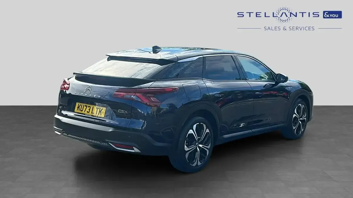 Used Citroën C5 X PureTech 127 HP (93 kW) 2024 Blue Estate