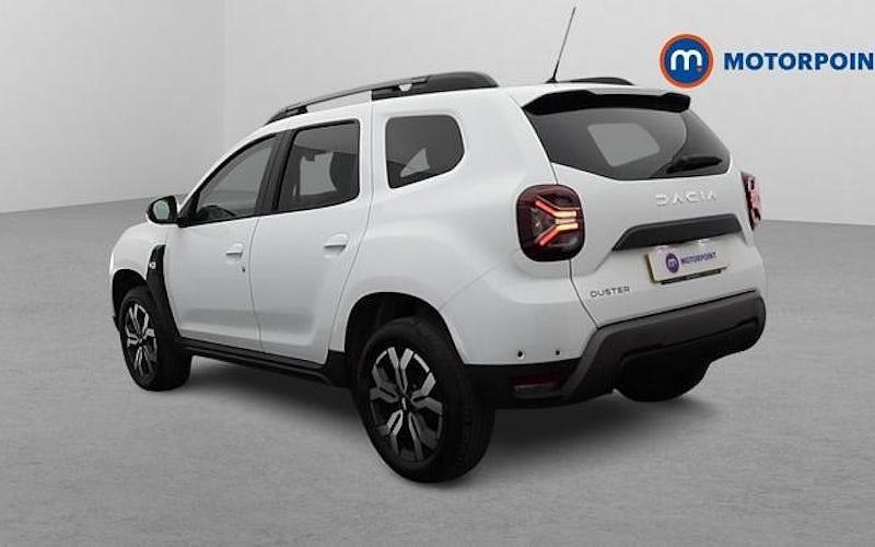 Used Dacia Duster Journey 129 HP (94 kW) 2024 White SUV