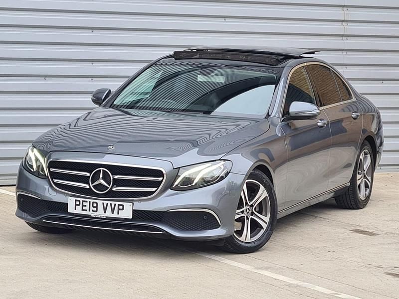 Used Mercedes E220 Premium 194 HP (142 kW) 2019 Grey Sedan