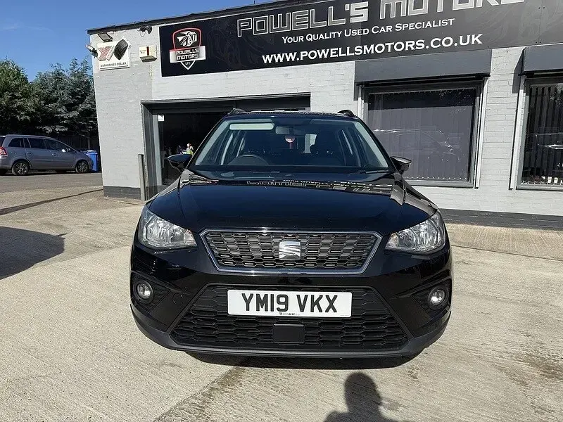 Used Seat Arona SE 95 HP (69 kW) 2019 Black SUV