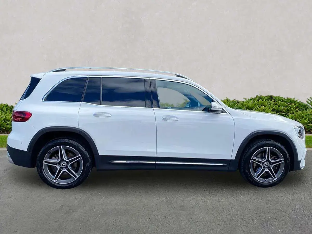 Begagnad Mercedes GLB200 Executive 2025 Vit SUV