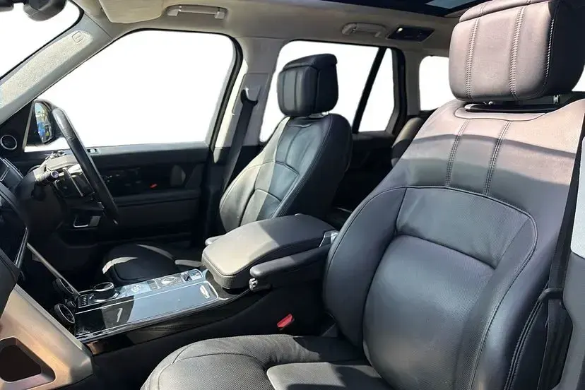 Used Land Rover Range Rover Autobiography 271 HP (199 kW) 2018 Silver SUV