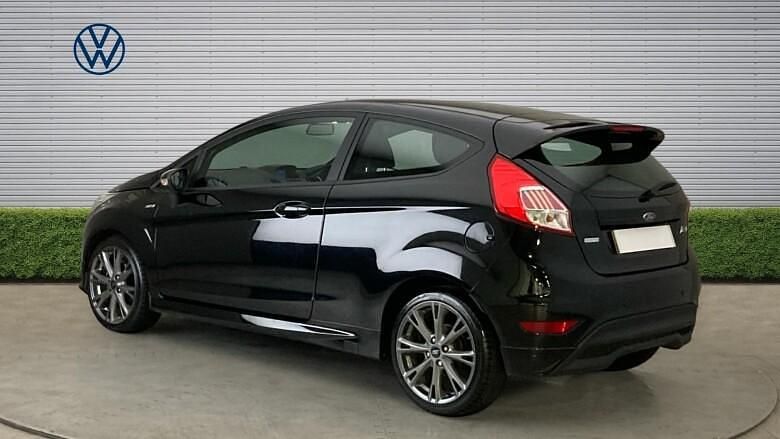 Used Ford Fiesta ST-Line 140 HP (102 kW) 2017 Black Hatchback