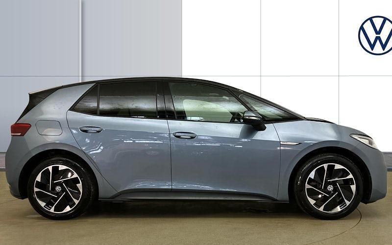 Used VW ID.3 Pro Performance 150 kW (204 HP) 2022 Blue Hatchback