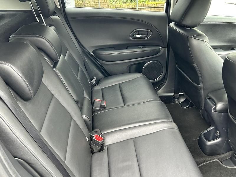 Used Honda HR-V EX 120 HP (88 kW) 2017 Grey SUV