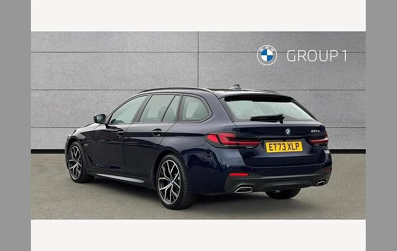 Used BMW 530e M Sport 292 HP (214 kW) 2023 Blue Estate