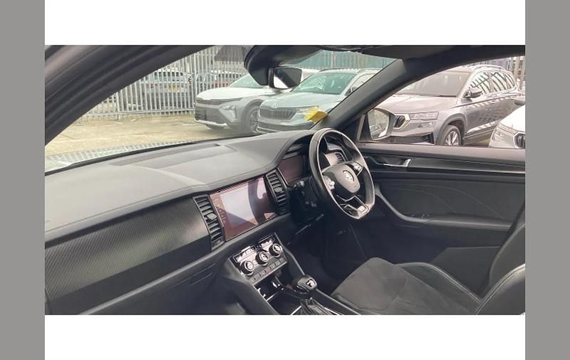 Used Skoda Kodiaq SportLine 200 HP (147 kW) 2022 Grey SUV