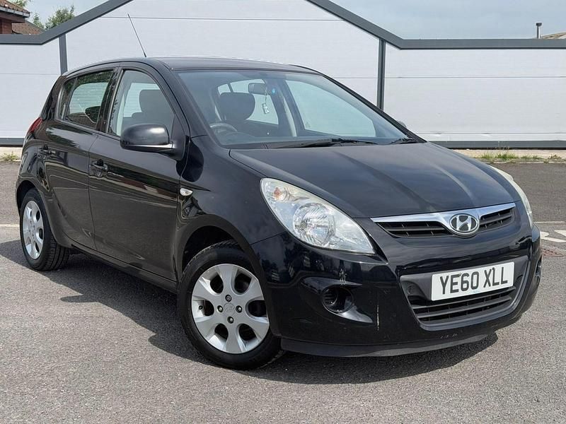 Black Used 2010 Hyundai i20 Comfort Hatchback | £1,999 (Fair price) - Image 1/4
