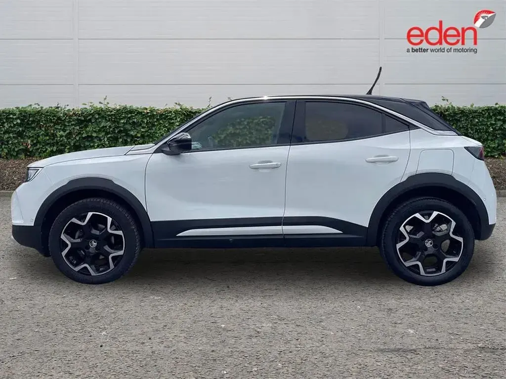 Used Vauxhall Mokka Ultimate 130 HP (95 kW) 2023 White SUV