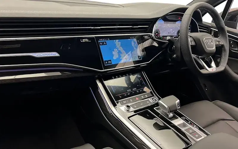 New Audi Q7 Black Edition 340 HP (250 kW) 2025 SUV