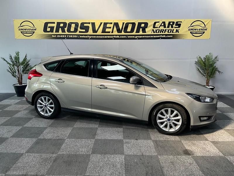 Silver Used 2016 Ford Focus Titanium Hatchback | £6,295 (Good price) - Image 1/4