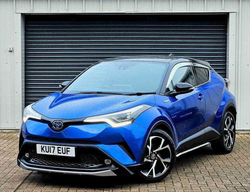 Used Toyota C-HR 2017 Blue SUV