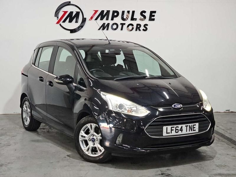 Usado Ford B-MAX Zetec 105 HP (77 kW) 2014 Preto Monovolume
