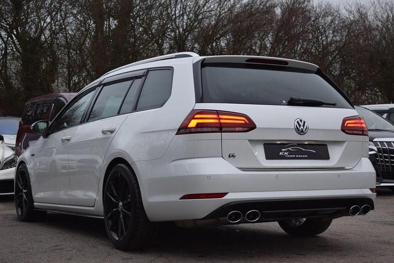 Usado VW Golf VII 2018 Branco Carrinha