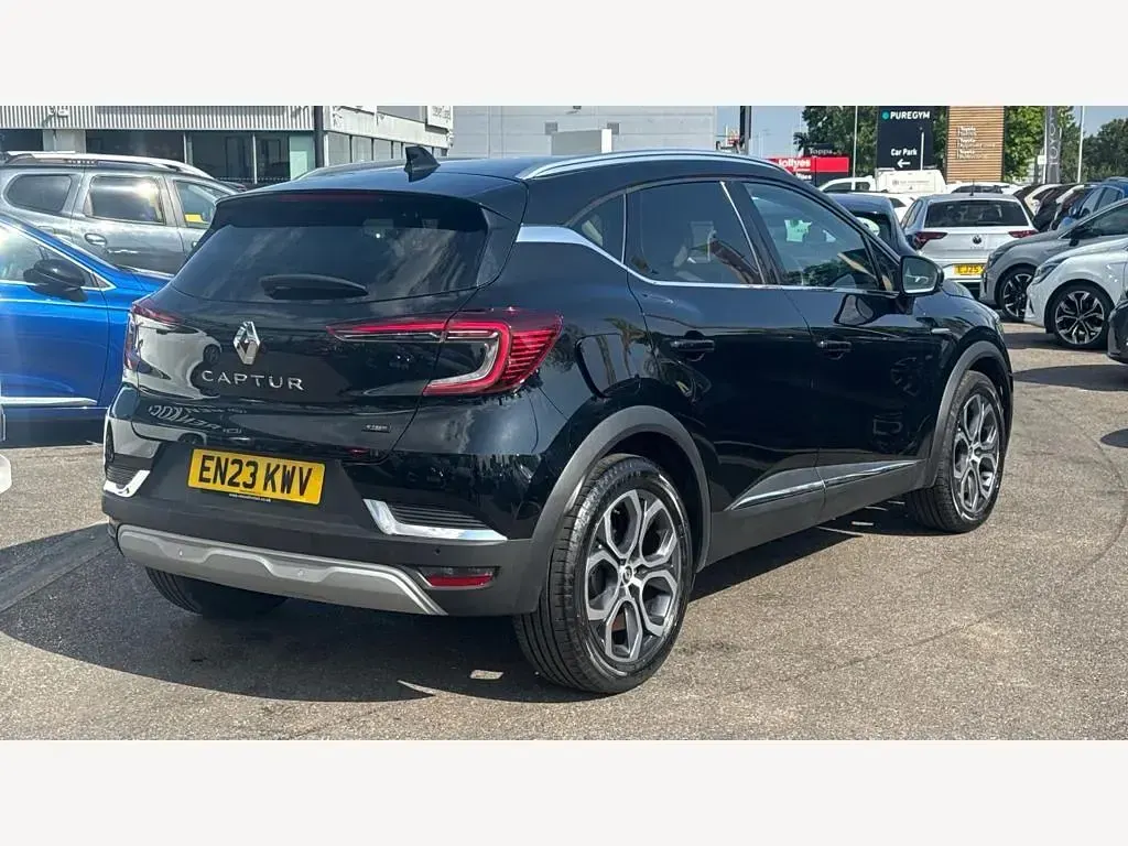 Used Renault Captur Techno 142 HP (104 kW) 2023 Black  SUV