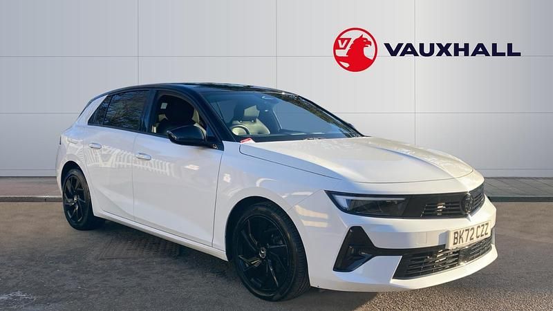 White Used 2022 Vauxhall Astra GS Line Hatchback | £15,603 (Fair price) - Image 1/3