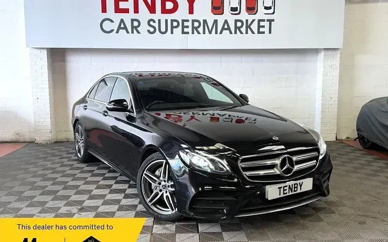 Used Mercedes E220 AMG line 194 HP (142 kW) 2019 Sedan
