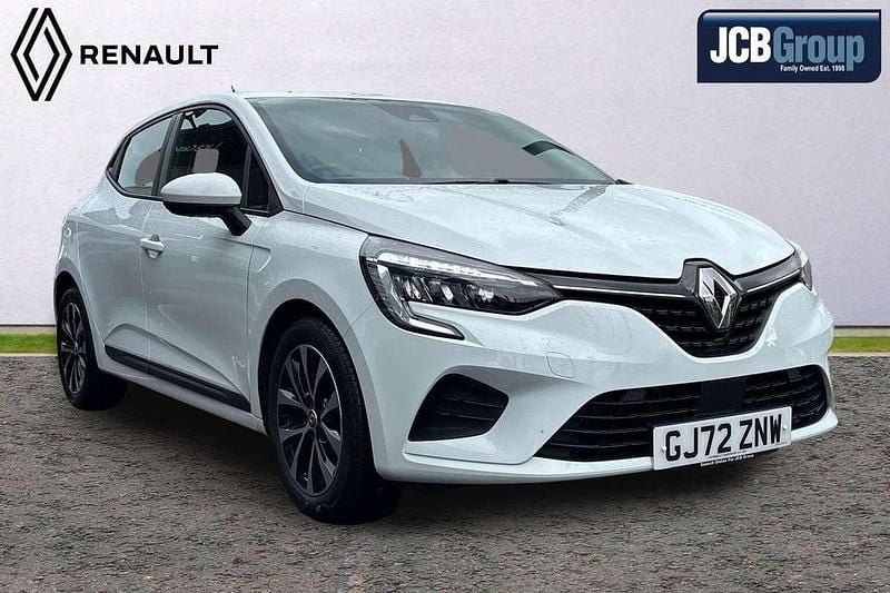 White Used 2022 Renault Clio V Iconic Hatchback | £13,499 (Fair price) - Image 1/4