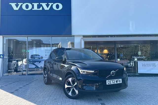 Used 2023 Volvo XC40 Ultimate SUV | £32,890 (Fair price) - Image 1/4