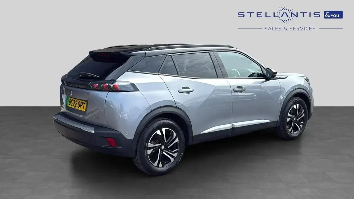 Used Peugeot e-2008 GT 98 kW (134 HP) 2022 Grey SUV