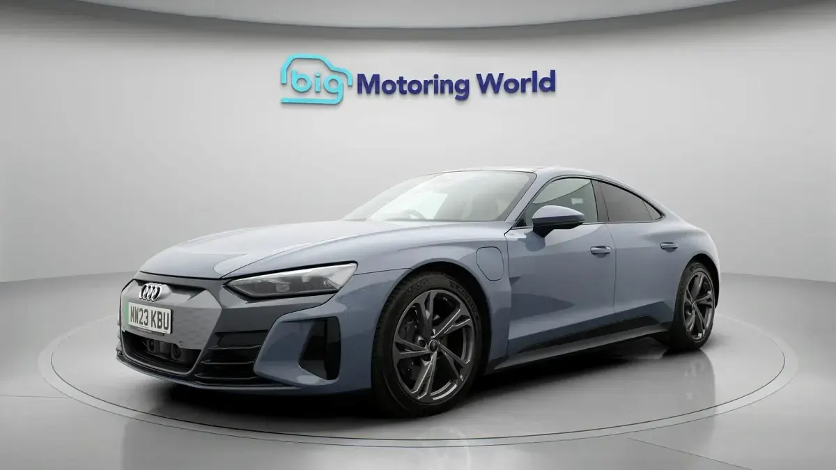 Used Audi e-tron GT quattro 384 kW (523 HP) 2023 Sedan