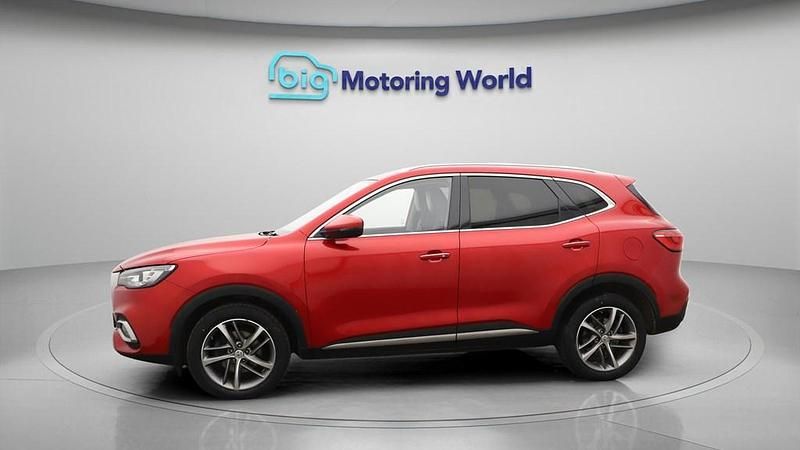 Used MG HS 2023 Red SUV