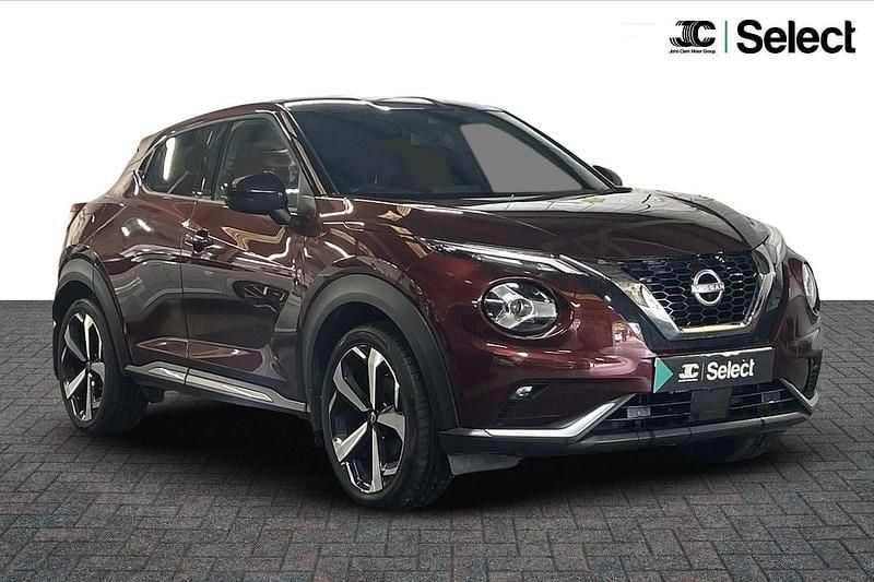 Red Used 2023 Nissan Juke Tekna SUV | £15,300 (Fair price) - Image 1/4
