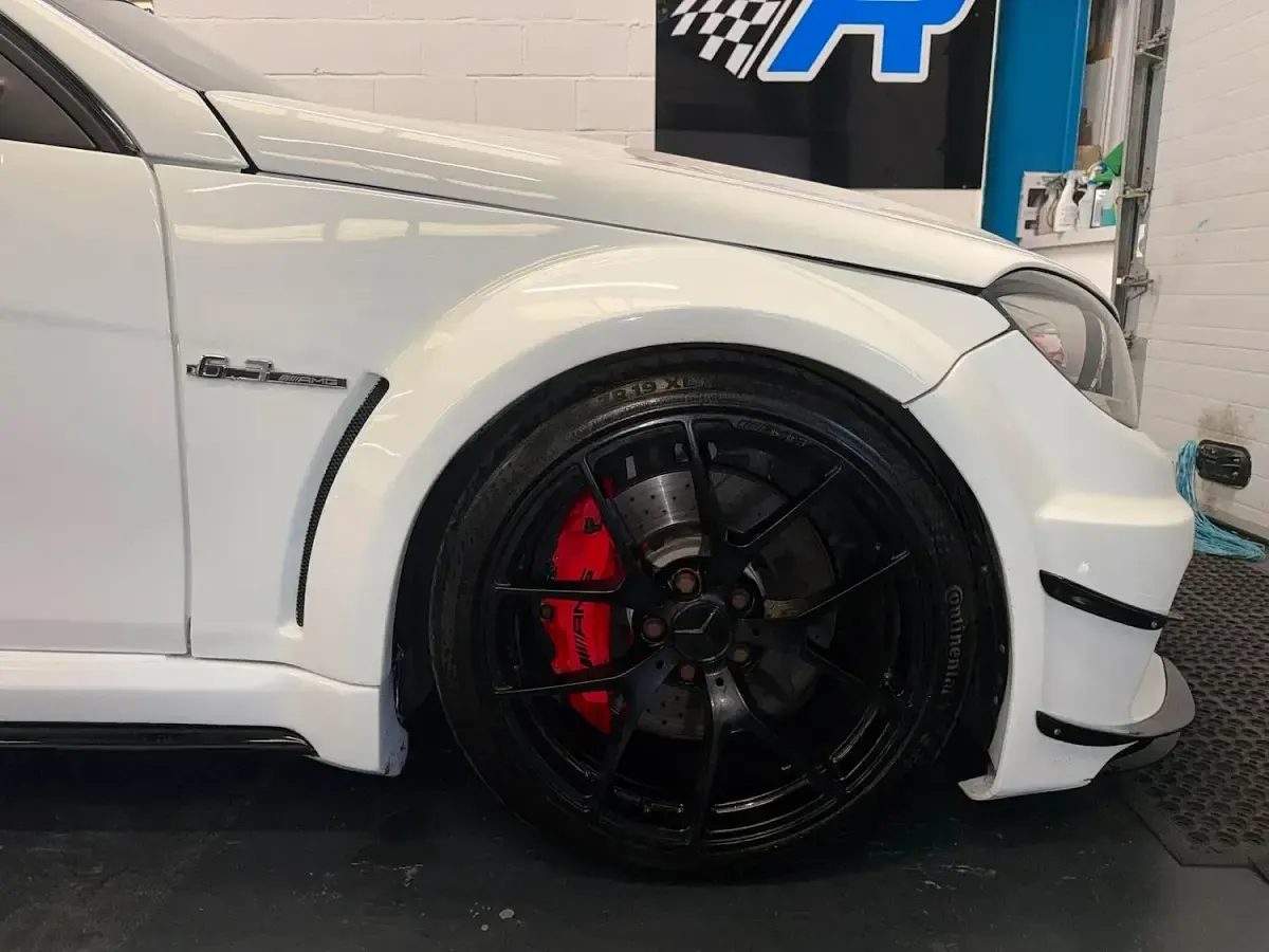 Used Mercedes C63 AMG Edition 507 HP (372 kW) 2013 White Coupe