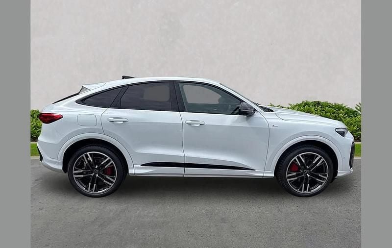 New Audi Q5 Advanced 200 HP (147 kW) 2025 Other SUV