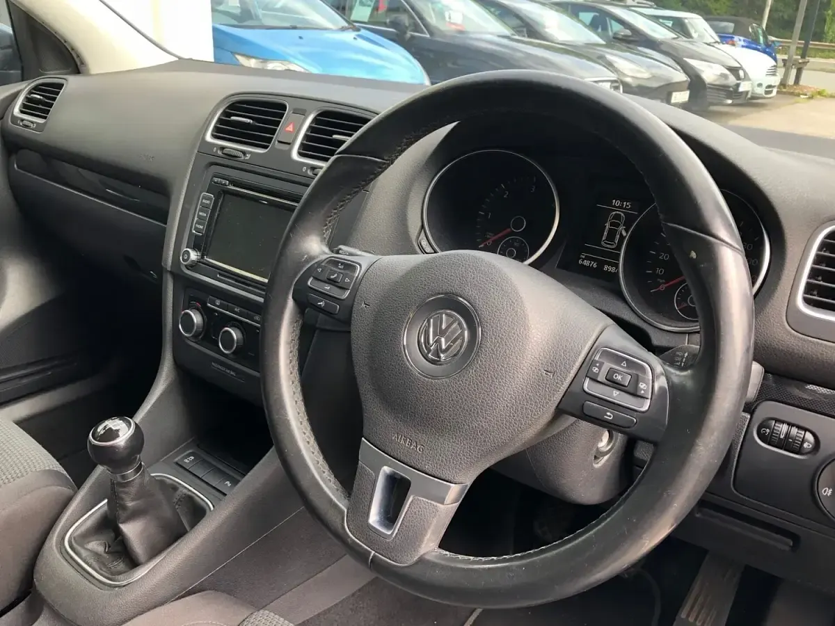 Used VW Golf VII Match 105 HP (77 kW) 2012 Blue Hatchback