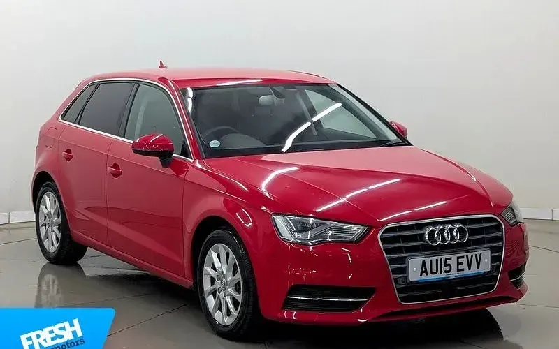 Used Audi A3 Sportback Sport 116 HP (85 kW) 2015 Hatchback