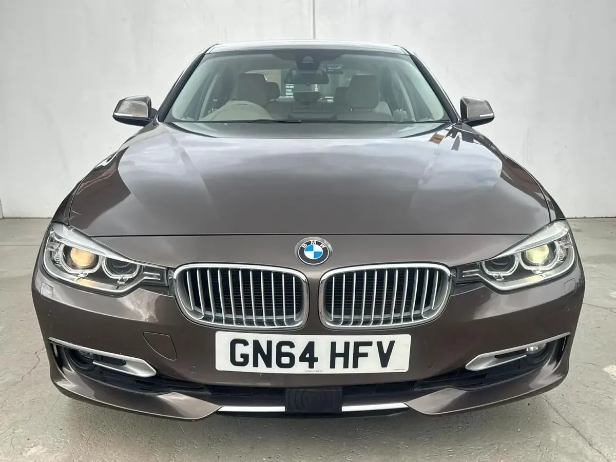Used BMW 320 184 HP (135 kW) 2014 Brown Sedan