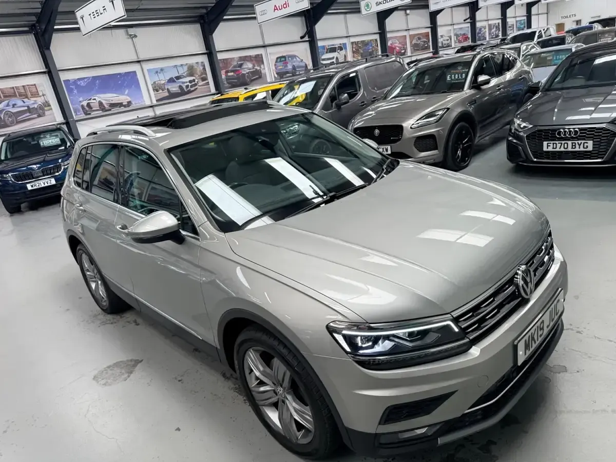 Used VW Tiguan SEL 2019 Silver SUV