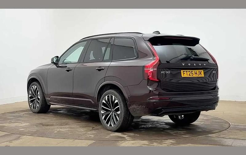 Used Volvo XC90 Ultra 247 HP (181 kW) 2025 Red SUV