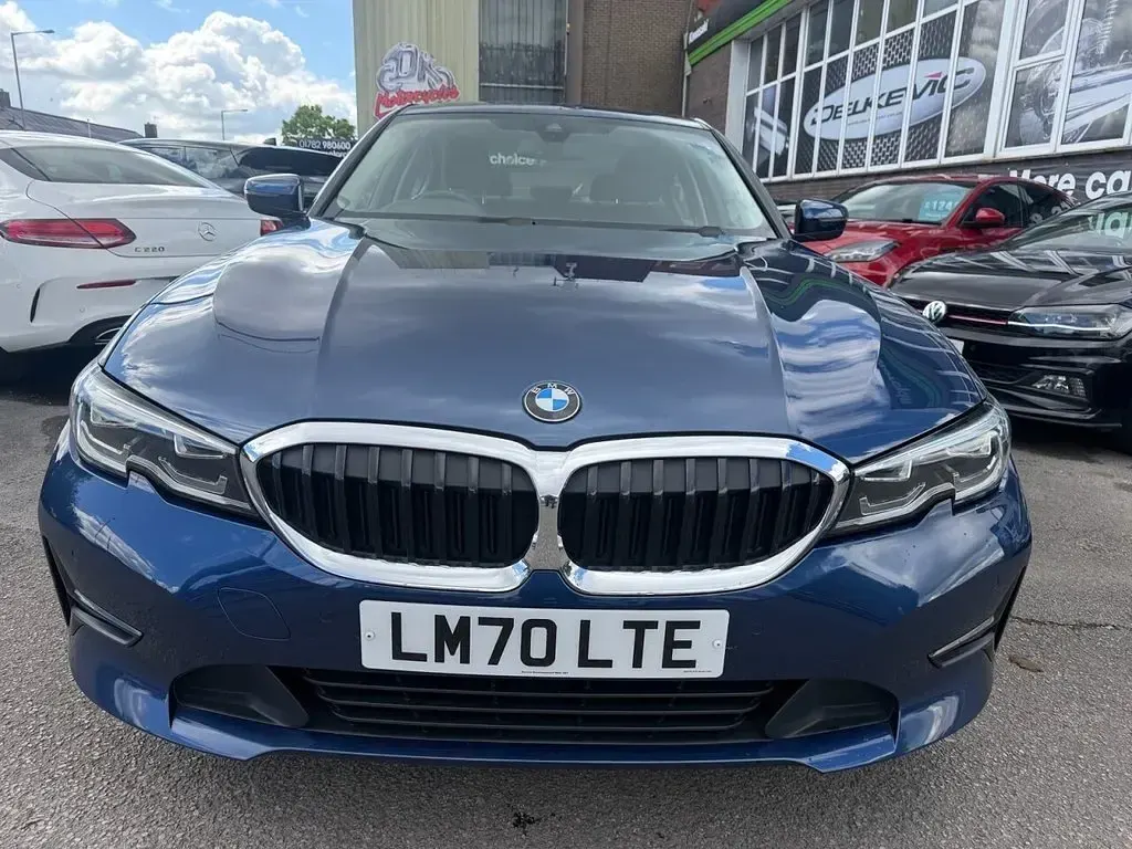 Used BMW 330e Performance 300 HP (220 kW) 2020 Blue Sedan