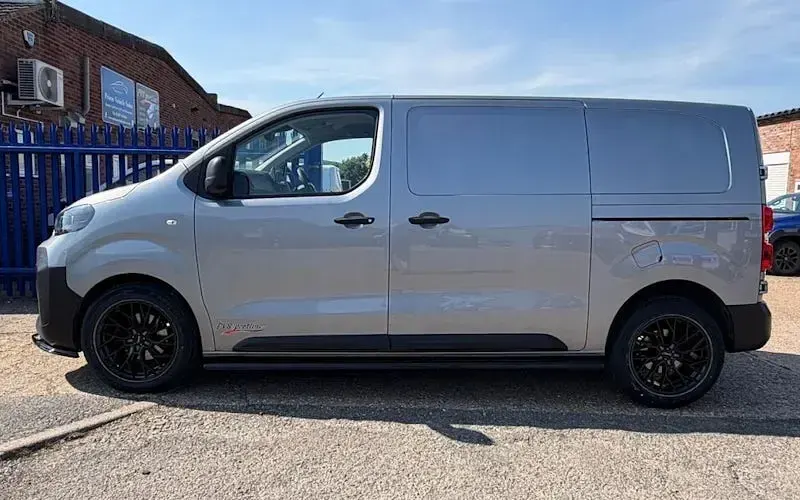 Used Fiat Scudo 120 HP (88 kW) 2025 Van