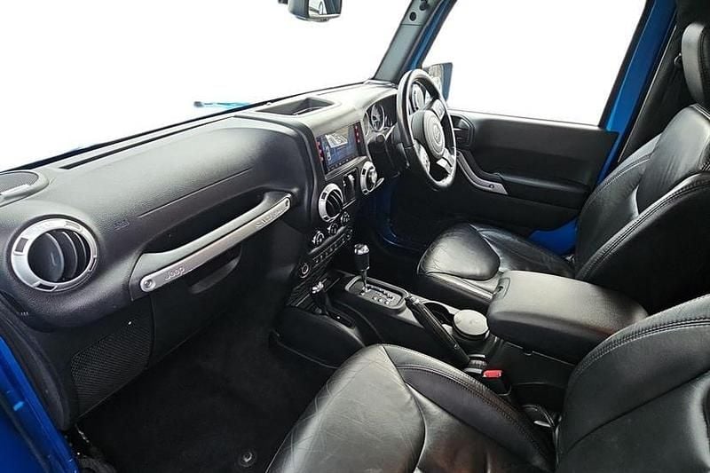 Used Jeep Wrangler Overland 197 HP (144 kW) 2014 Anvil SUV