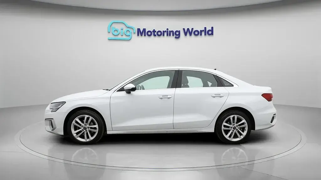 Usado Audi A3 Sport 150 CV (110 kW) 2023 Blanco Berlina